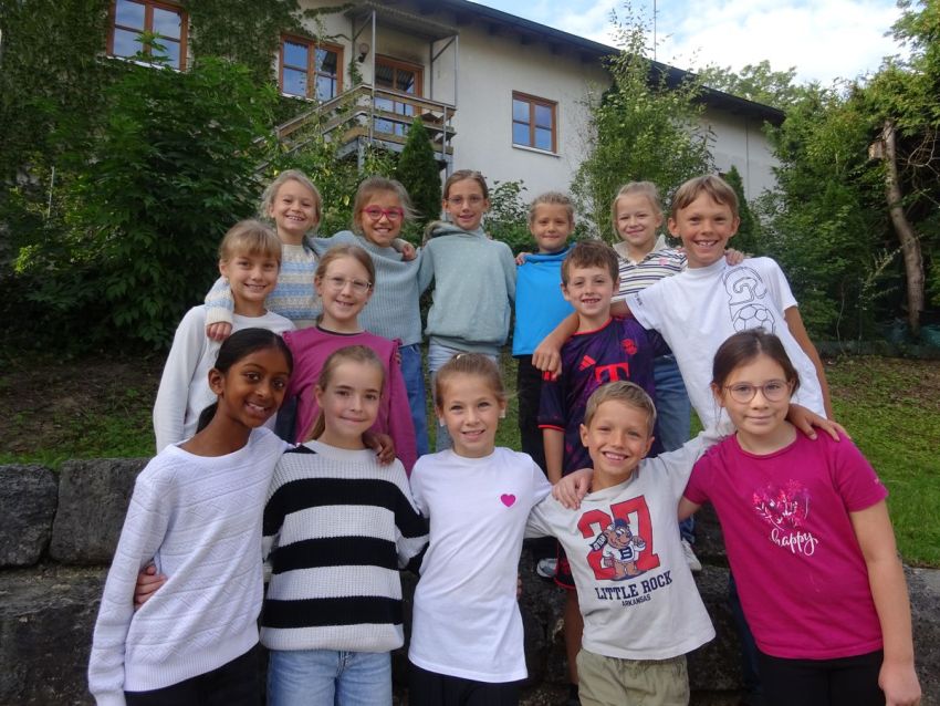 Gruppenbild Teilnehmer Halbmarathon Dingolfing